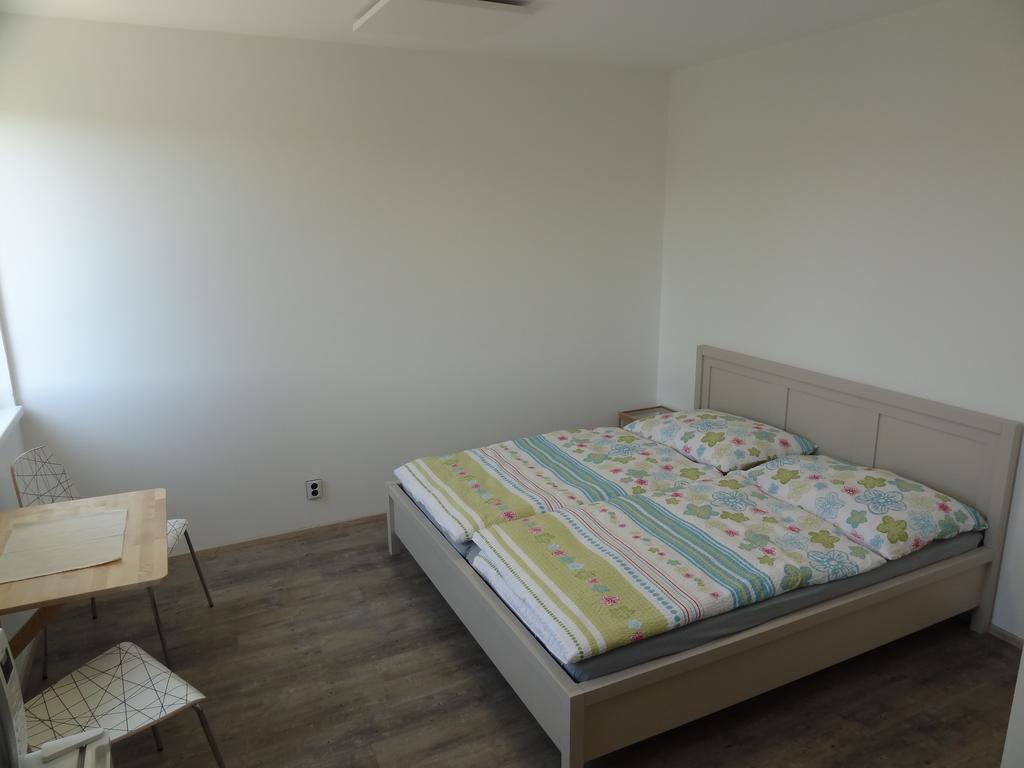Apartmany Starovice Eksteriør billede
